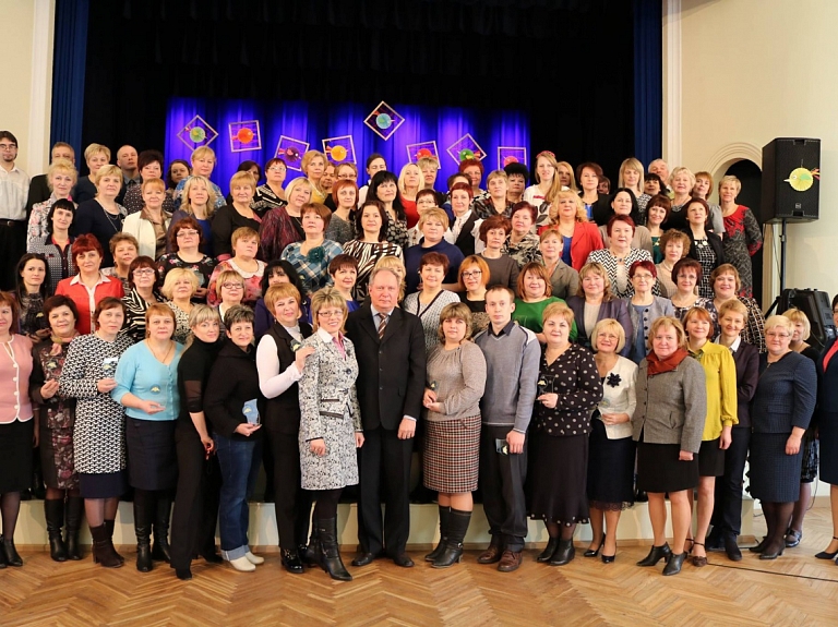 Skolotāji no Ludzas piedalās pedagogu pieredzes apmaiņas konferencē