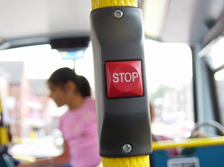 Limbažu pašvaldība par gandrīz 45 000 eiro iegādāsies autobusu

