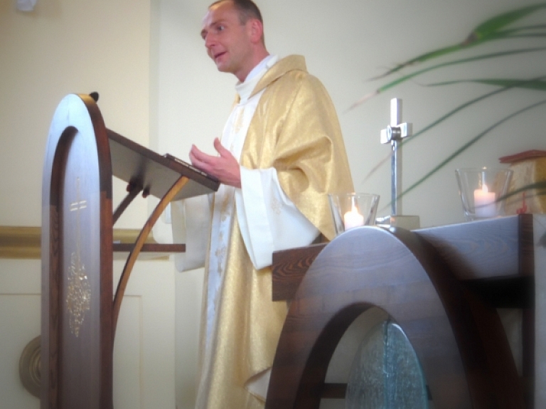Par Līvānu Goda pilsoni šogad kļuvis priesteris Juris Zarāns

