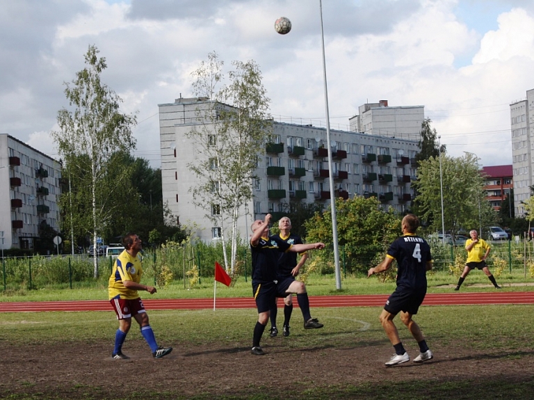 Rēzeknes sporta veterāni piedalījās pašvaldību sporta veterānu-senioru 53.sporta spēļu finālsacensībās