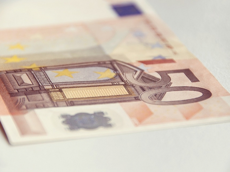 Katram izdevīgs ātrais kredīts nozīmē ko citu

