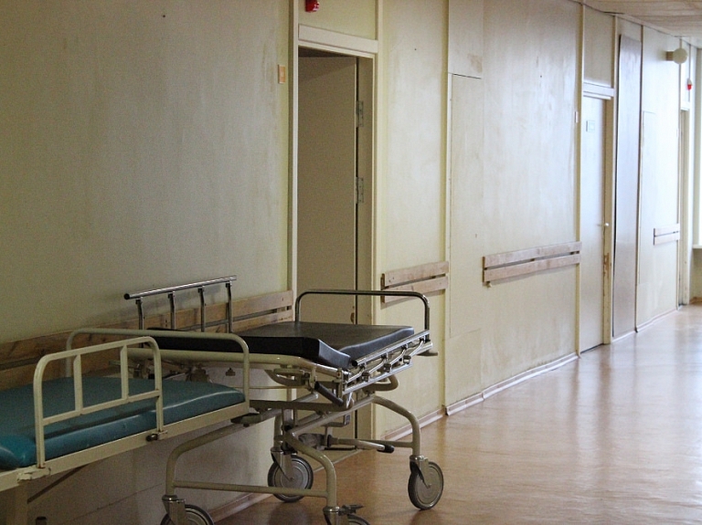 Alūksnes slimnīca par 50 154 eiro iegādāsies jaunu narkozes darba staciju

