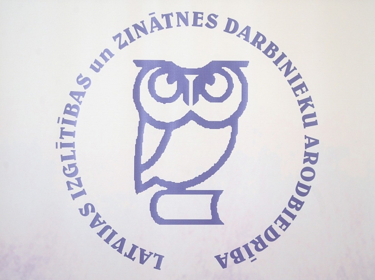 LIZDA nākamgad turpinās uzstāt uz pedagogu atalgojuma palielināšanu un slodžu vienādošanu