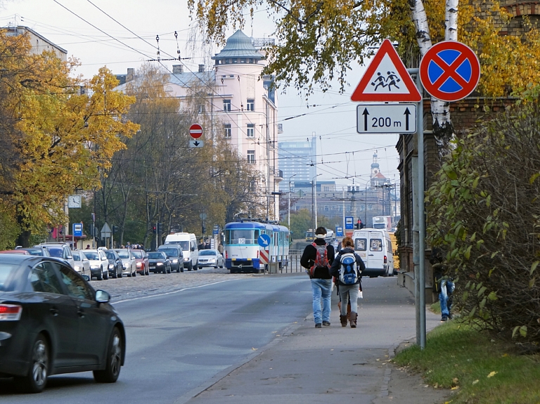 Ēlerte: Būtiska problēma Rīgā ir mākslīgi sadārdzināti pakalpojumi
