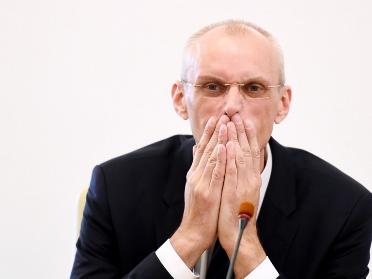 Neskatoties uz atstādināšanu no amata, Trukšņa atalgojums pērn pieaudzis par 5000 eiro