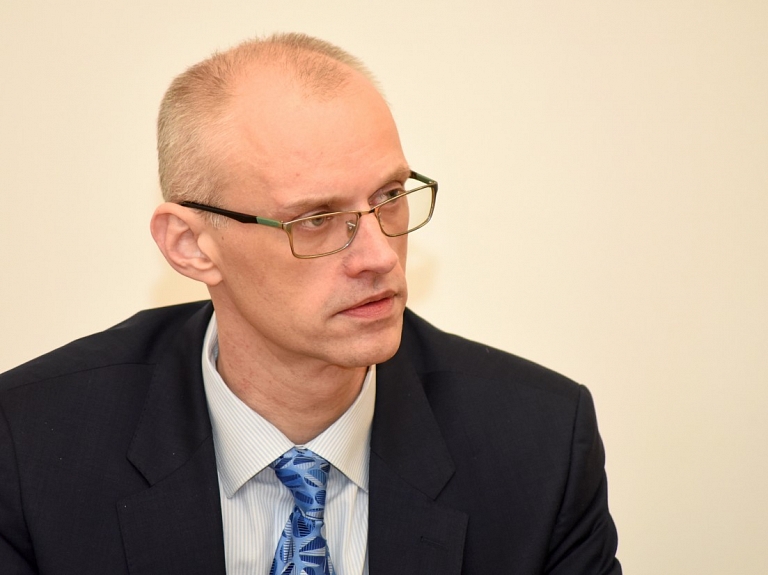 Ar ZZS un "Saskaņas" balsīm Truksni ievēlē Jūrmalas mēra amatā