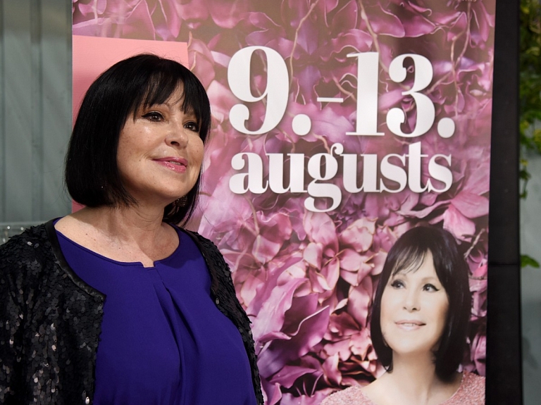Jūrmalā atklās starptautisko mūzikas festivālu "Summertime - ielūdz Inese Galante"