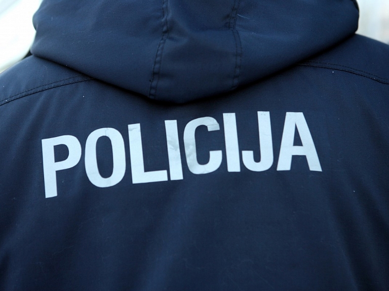 Valsts policijas Jelgavas iecirknis aktivizē preventīvo darbu