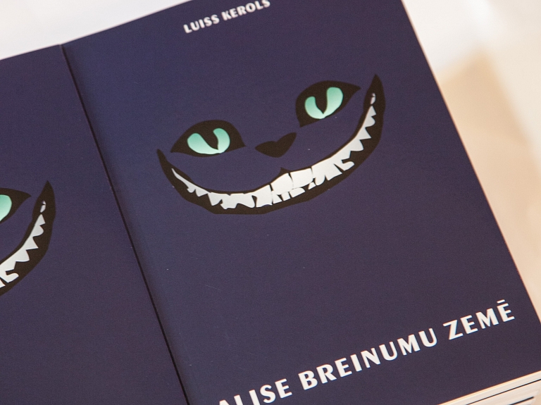 Luisa Kerola "Alise Breinumu zemē" latgaliski