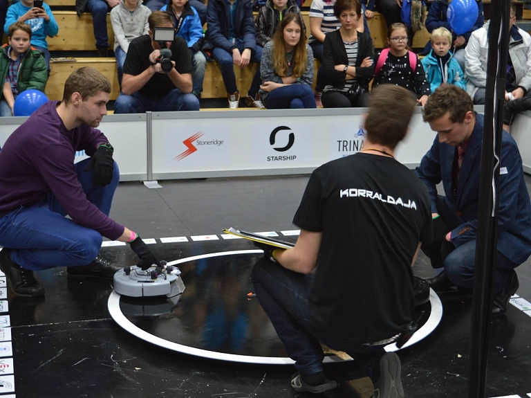 RTA studenti piedalījās  "Robotex" sacensībās Tallinā