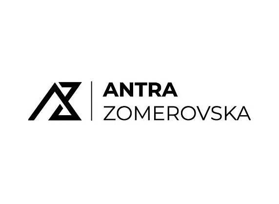 Zvērināta advokāte Antra Zomerovska